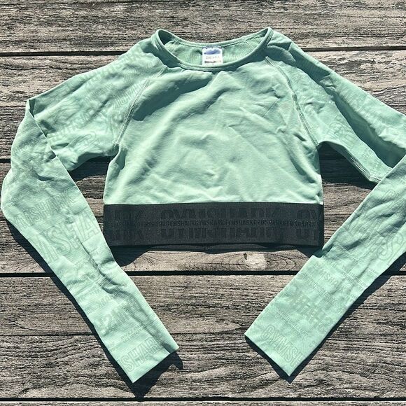 Gymshark Vision Long Sleeve Crop Top size Small‎ NWOT - Picture 1 of 5
